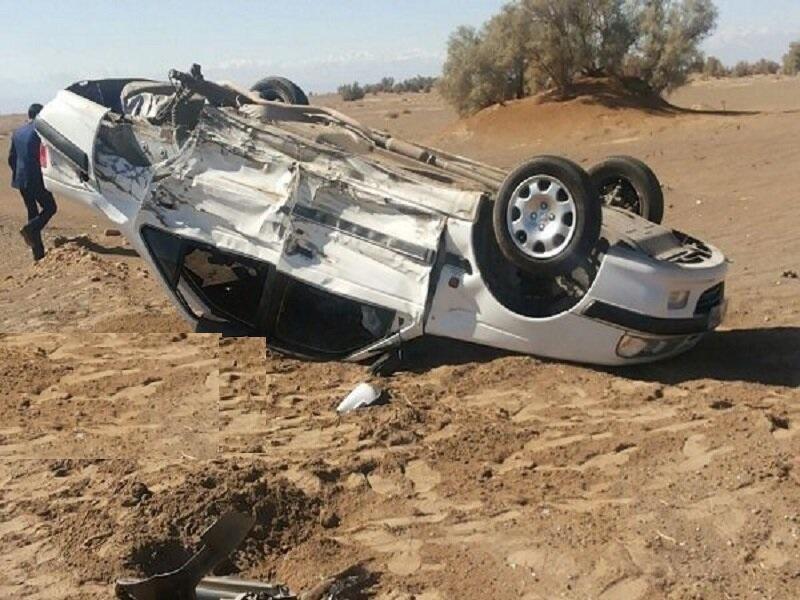 واژگونی 2 خودرو در استان سمنان یک کشته و 3 مصدوم برجا گذاشت