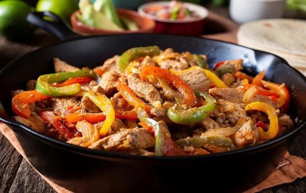 طرز تهیه واویشکا مرغ خوشمزه در 5 مرحله طرز تهیه واویشکا مرغ خوشمزه در 5 مرحله
